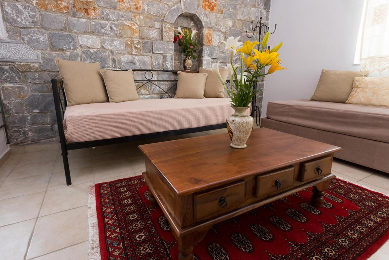 Pleiades Seaside Residences In Mani Agios Nikolaos  Room photo
