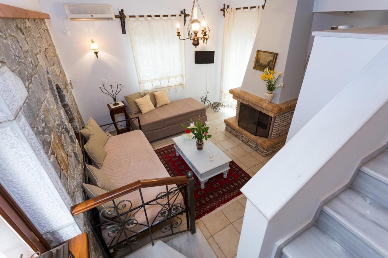 Pleiades Seaside Residences In Mani Agios Nikolaos  Room photo